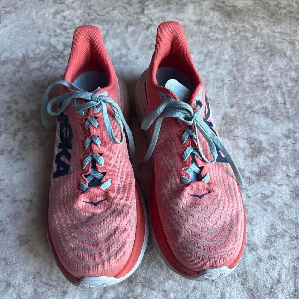 Hoka Women's Coral Tennis Shoes- Size10